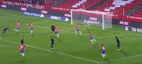 哈登：保罗被裁我也很困惑和震惊，但这不是我能控制的